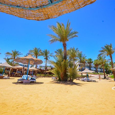Queen Sharm Aqua Park Hotel Екстер'єр фото